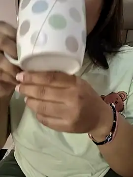 Miss Rose   online show from 28, 3, 2026