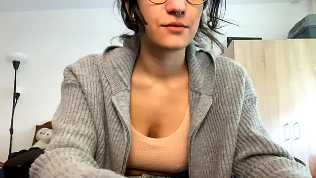 Snapshot of EvaJetty chatting on 9, 11, 2025 EvaJetty online show from 9, 11, 2025