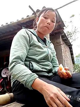 Samyy xx online show from 27, 10, 2025