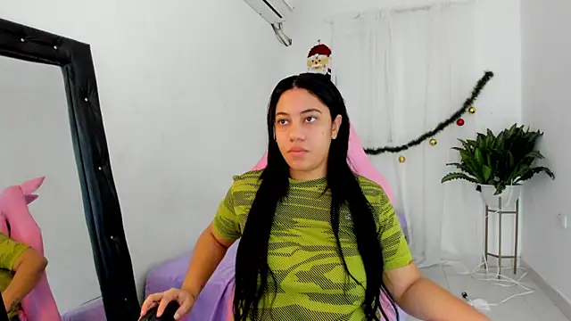 Snapshot of vanelope_smith chatting on 30, 11, 2025 vanelope smith online show from 30, 11, 2025