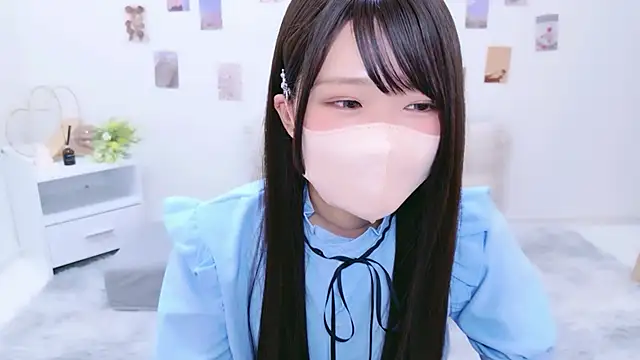 Snapshot of rinochi_ chatting on 3, 10, 2025 rinochi  online show from 3, 10, 2025