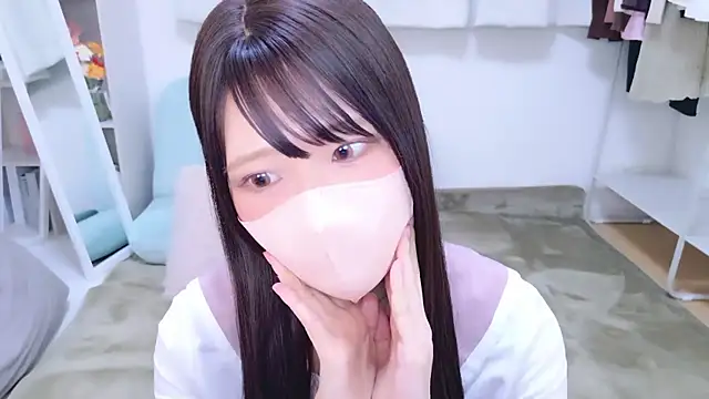 Snapshot of rinochi_ chatting on 8, 10, 2025 rinochi  online show from 8, 10, 2025