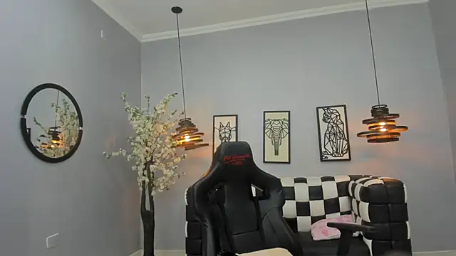 Snapshot of Kira_Naughty chatting on 11, 10, 2025 Kira Naughty online show from 11, 10, 2025