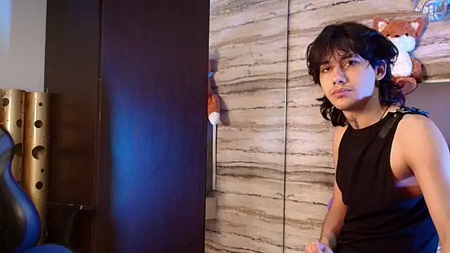 Lovers 21 online show from 4, 3, 2026