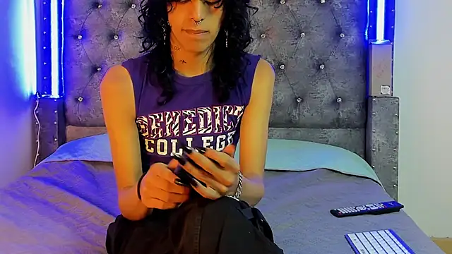 Snapshot of Andrew_Dust chatting on 30, 9, 2025 Andrew Dust online show from 30, 9, 2025