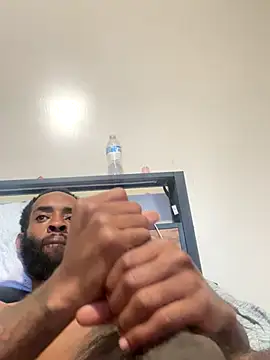 Snapshot of vaultclub chatting on 27, 10, 2025 vaultclub online show from 27, 10, 2025