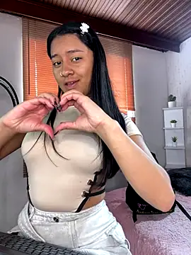 MelodyPink  online show from 14, 10, 2025