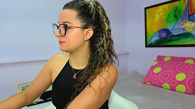 katiaa lovv online show from 17, 4, 2026