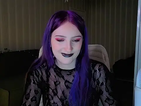 Snapshot of violet-siren-x chatting on 26, 6, 2026 violet-siren-x online show from 26, 6, 2026