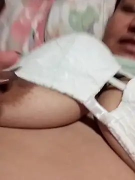 MEYBELLATINA online show from 15, 11, 2025