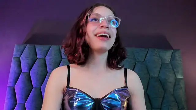 sophie blaake online show from 4, 3, 2026