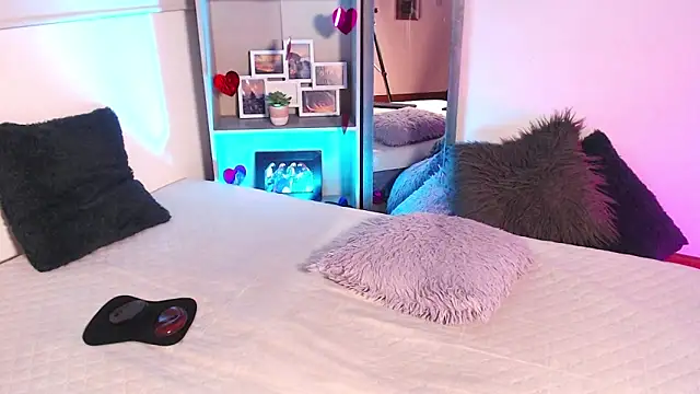 SashaBowei online show from 28, 2, 2026