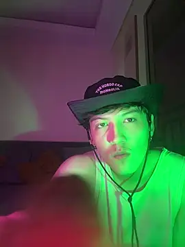 GabiPinky online show from 11, 2, 2026