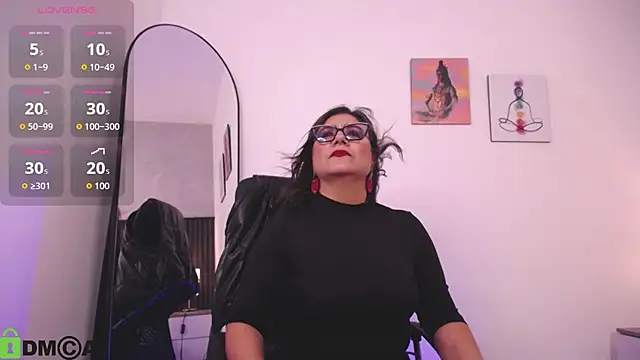 alahia mellers online show from 12, 10, 2025