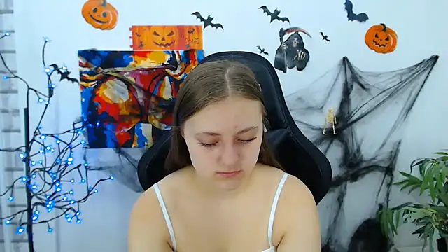 Snapshot of ArinaBelle chatting on 23, 10, 2025 ArinaBelle online show from 23, 10, 2025