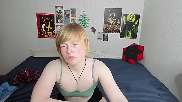 Cattie w  online show from 28, 3, 2026