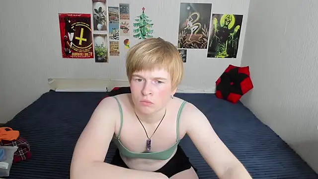 Cattie w  online show from 2, 4, 2026