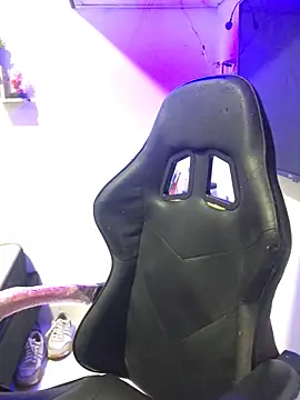 Snapshot of loki32men chatting on 12, 10, 2025 loki32men online show from 12, 10, 2025