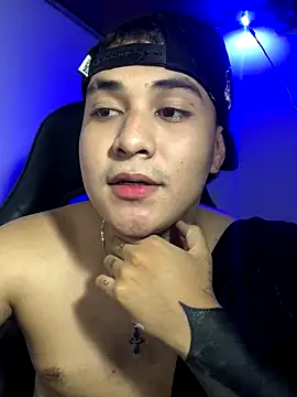 Snapshot of loki32men chatting on 23, 10, 2025 loki32men online show from 23, 10, 2025