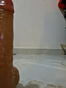 moka12378 online show from 14, 11, 2025