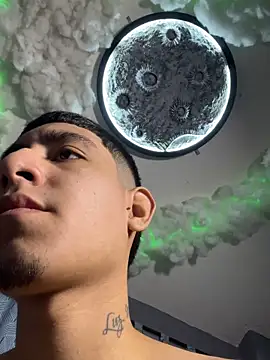 cristyan arias online show from 25, 9, 2025