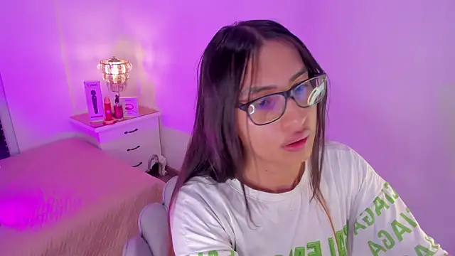 cherrylady 02 online show from 6, 11, 2025