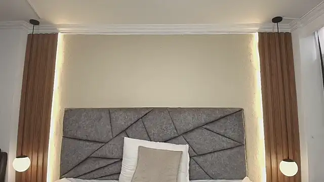 GabySweett  online show from 7, 4, 2026