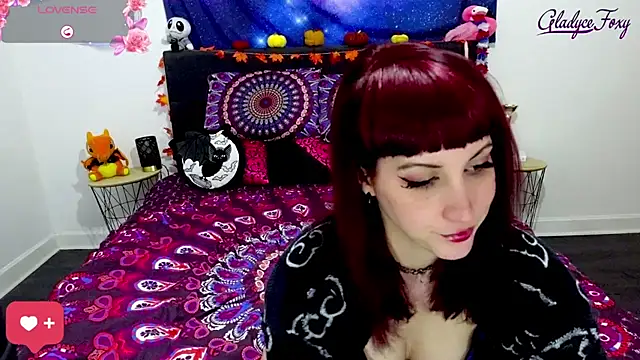 Gladyce Foxy online show from 3, 12, 2025