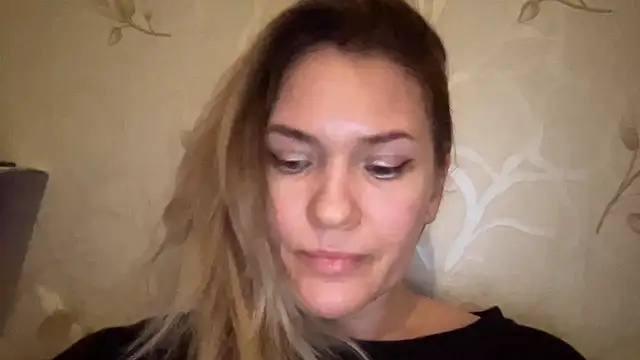 Snapshot of Milysoren chatting on 1, 2, 2026 Milysoren online show from 1, 2, 2026