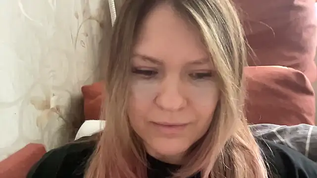 Snapshot of Milysoren chatting on 1, 3, 2026 Milysoren online show from 1, 3, 2026