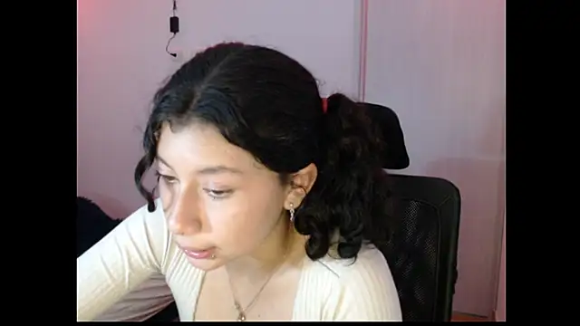 Ivonnybonn online show from 29, 10, 2025