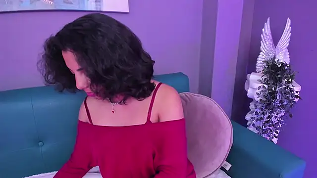 Snapshot of Alessiia__ chatting on 23, 12, 2025 Alessiia online show from 23, 12, 2025