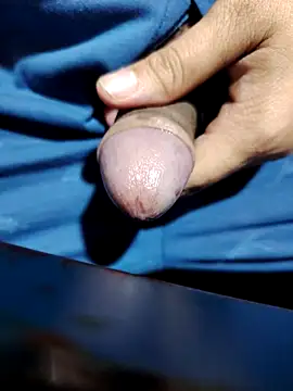 Snapshot of Sir_clouden chatting on 1, 11, 2025 Sir clouden online show from 1, 11, 2025