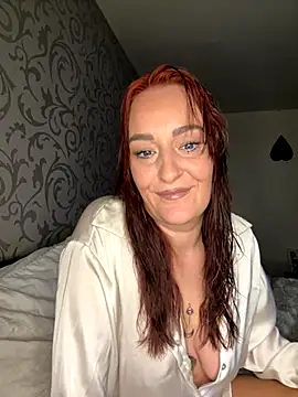 Snapshot of ilana_Rae chatting on 10, 11, 2025 ilana Rae online show from 10, 11, 2025