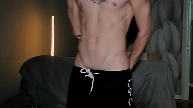 Snapshot of sweet_smith8 chatting on 10, 11, 2025 sweet smith8 online show from 10, 11, 2025