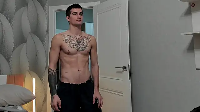 Snapshot of sweet_smith8 chatting on 21, 11, 2025 sweet smith8 online show from 21, 11, 2025