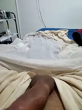 A reyes1122 online show from 28, 9, 2025