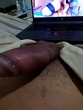 A reyes1122 online show from 8, 10, 2025