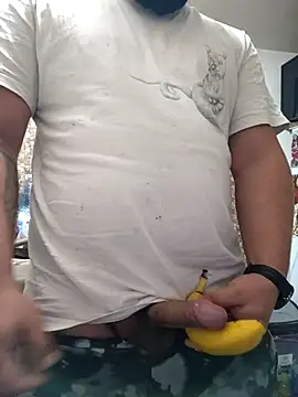 Snapshot of Dragos_01 chatting on 21, 10, 2025 Dragos 01 online show from 21, 10, 2025