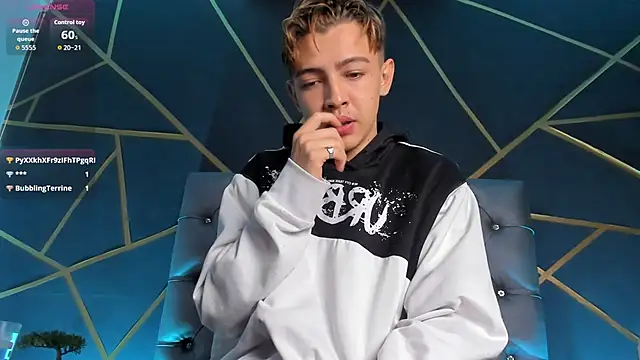 Lian Miller1  online show from 10, 2, 2026