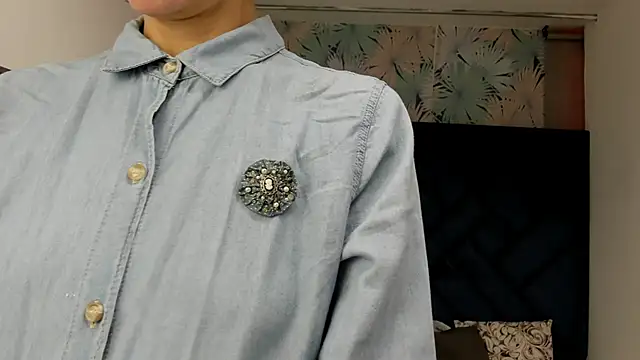 Snapshot of Valery_More__ chatting on 21, 10, 2025 Valery More online show from 21, 10, 2025