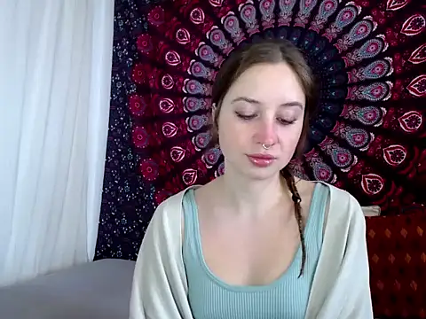 AdalynKiss online show from 9, 4, 2026