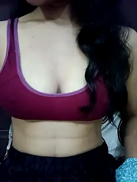 Snapshot of Meenu_rani6 chatting on 14, 12, 2025 Meenu rani6 online show from 14, 12, 2025