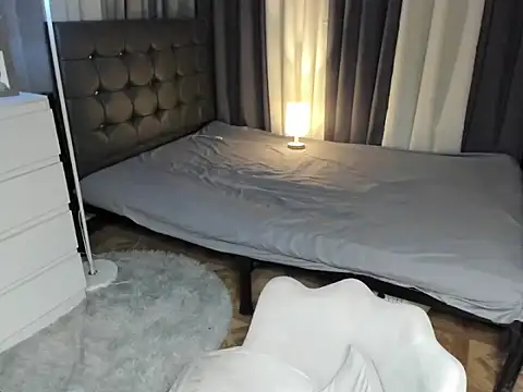 Jasmine foxxe online show from 28, 10, 2025