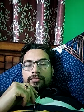 Snapshot of rajkinky2025 chatting on 13, 10, 2025 rajkinky2025 online show from 13, 10, 2025