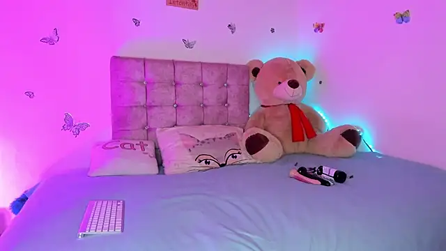 Lia Roses3x online show from 4, 12, 2025