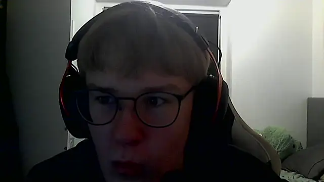 Snapshot of 6foot7michael chatting on 26, 9, 2025 6foot7michael online show from 26, 9, 2025