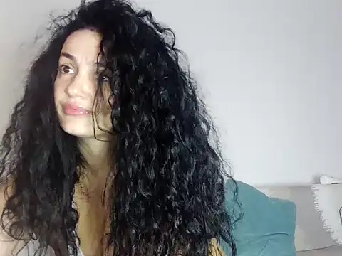 JadeLure online show from 3, 11, 2025