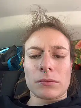 GoldenPussy1329 online show from 27, 3, 2026