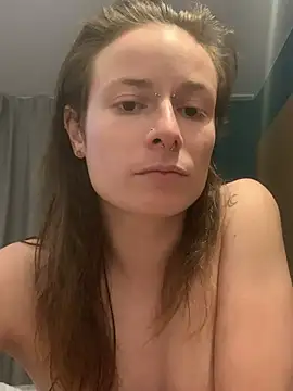 GoldenPussy1329 online show from 20, 4, 2026